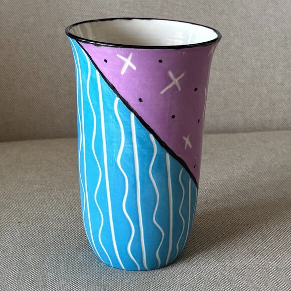 Vintage 1990 Signed Art Ceramic Vase Handcrafted 1990 - Picture 3 of 5